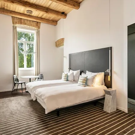 Апарт-отель The Joseph