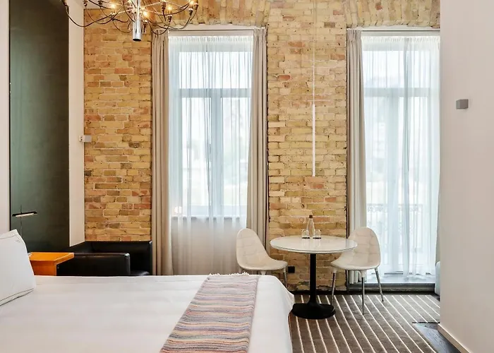 The Joseph Apartmanhotel 4*