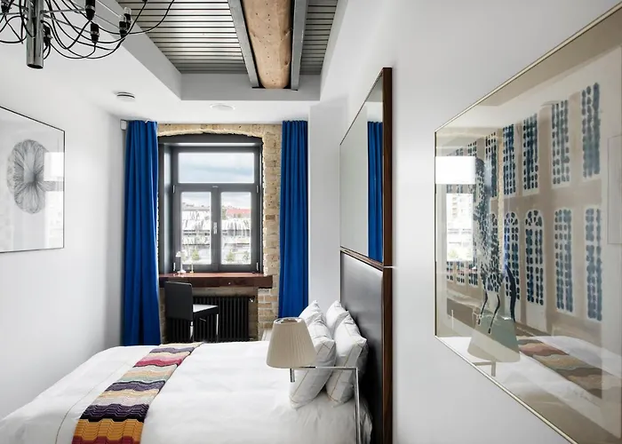 Aparthotel The Joseph 4*